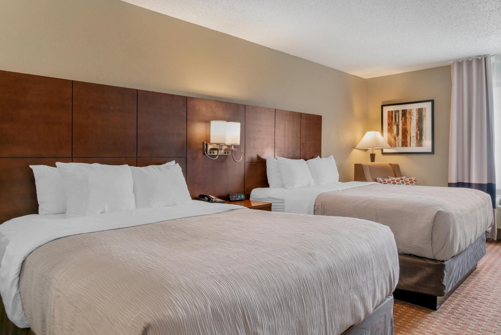 Queen Room with Two Queen Beds - Non-Smoking,1536723751:JPEG